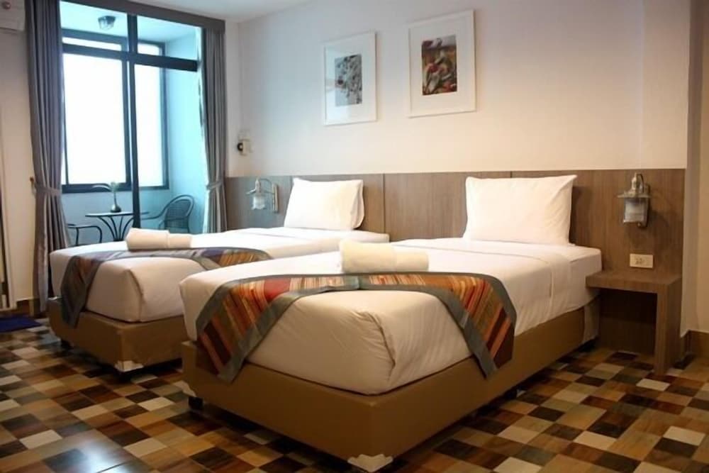 P-Residence 12/30