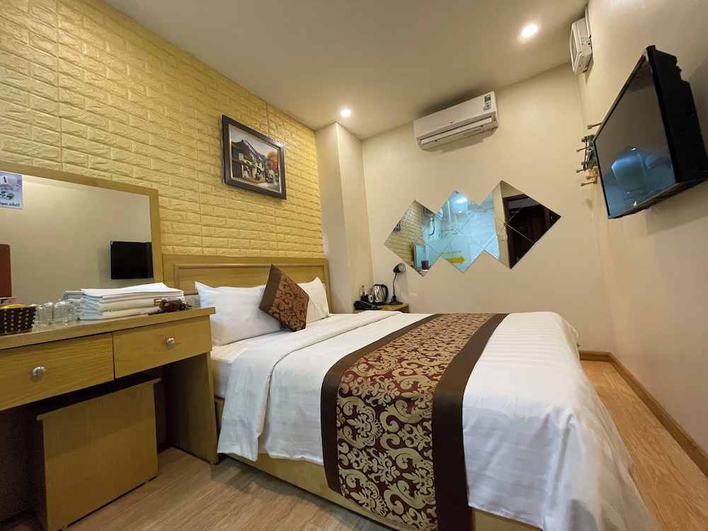 STANDARD, SINGLE, DOUBLE BED