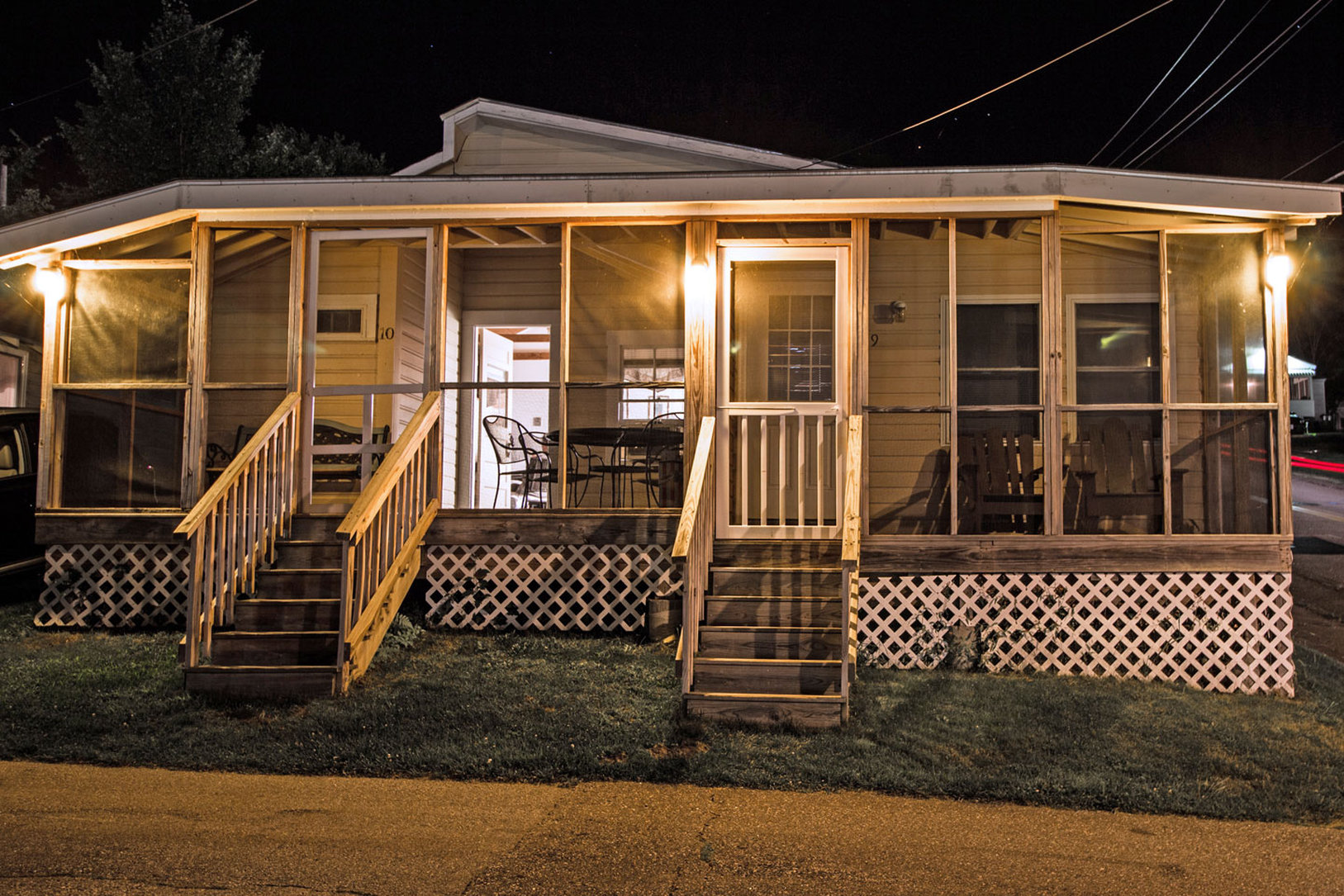 Half Moon Motel And Cottages 26/50