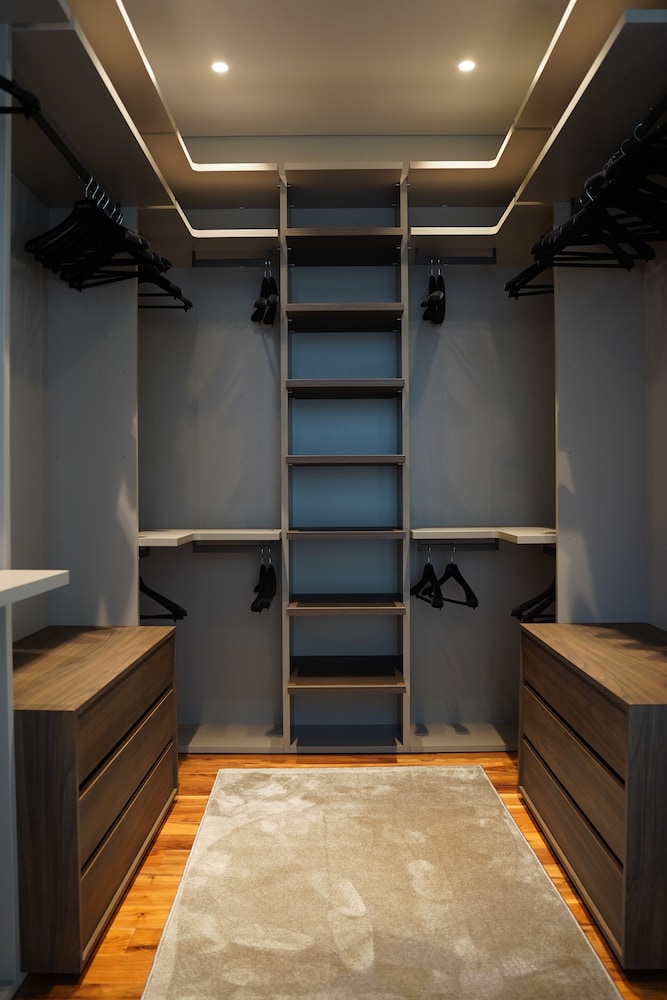 Edit Lofts 31/65