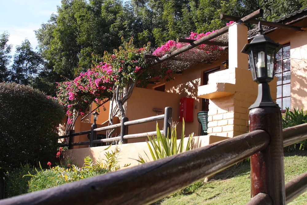 Knysna Chalets By First Group 13/17