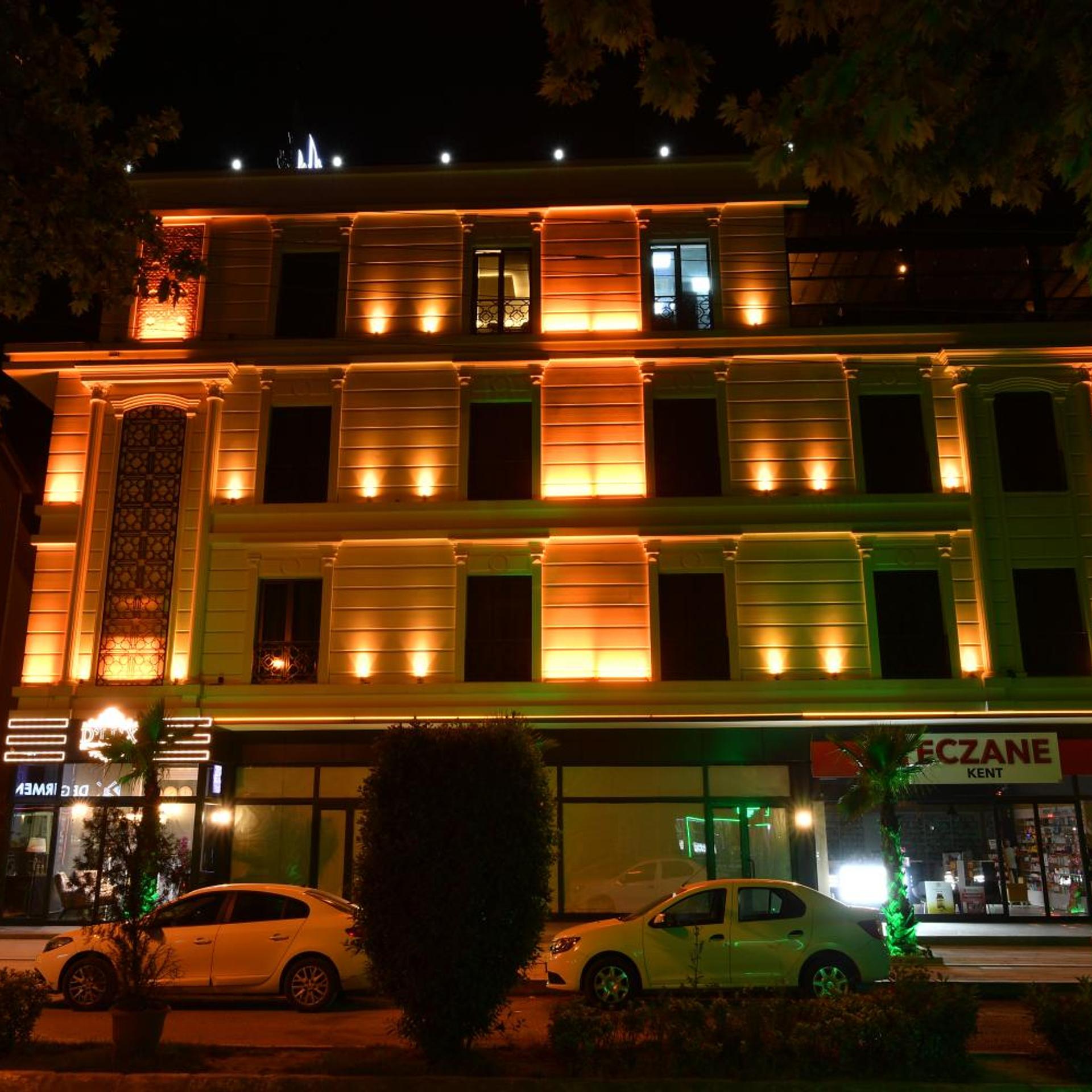 D'Lux Boutique Hotel 1/34