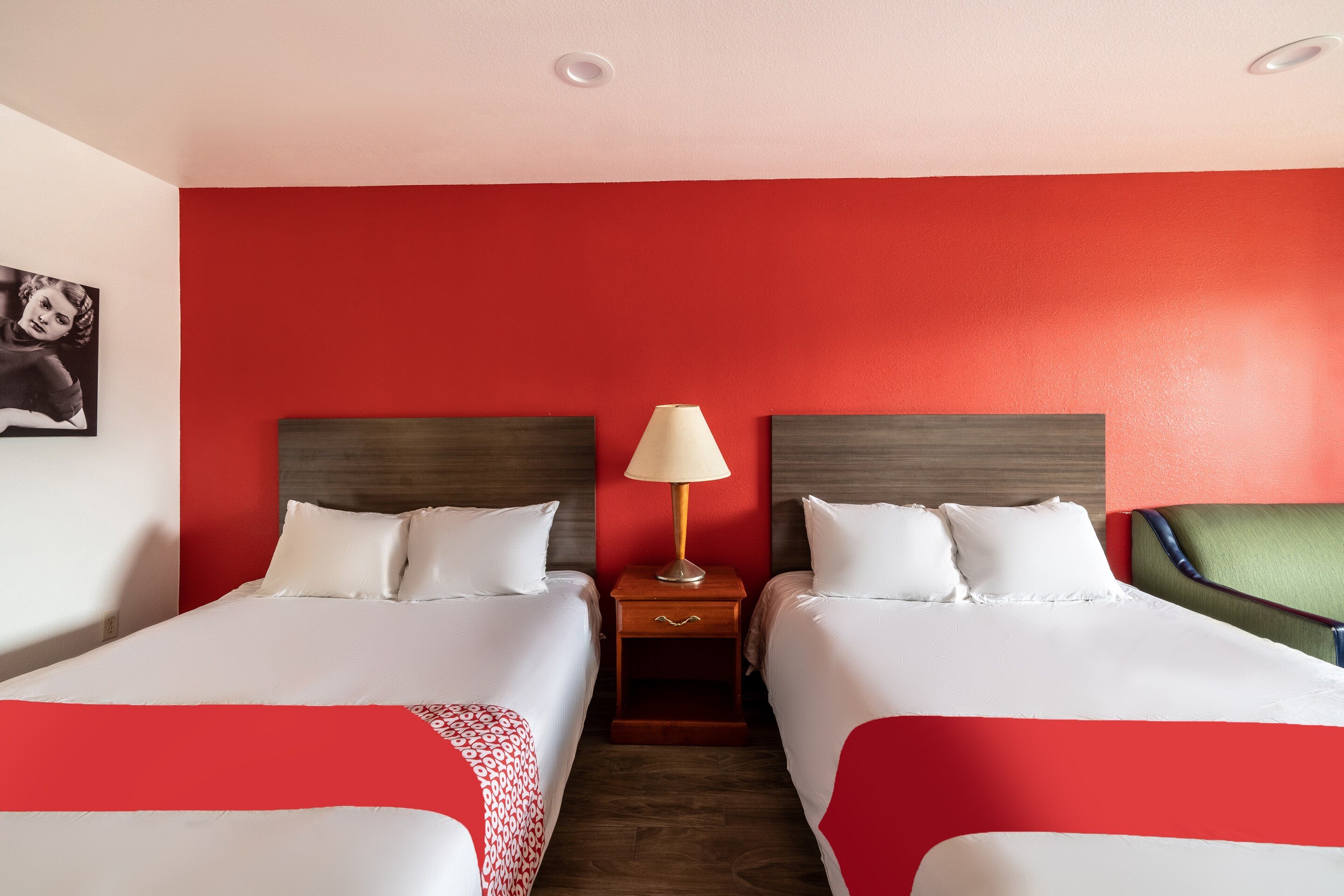 2 Queen Bed