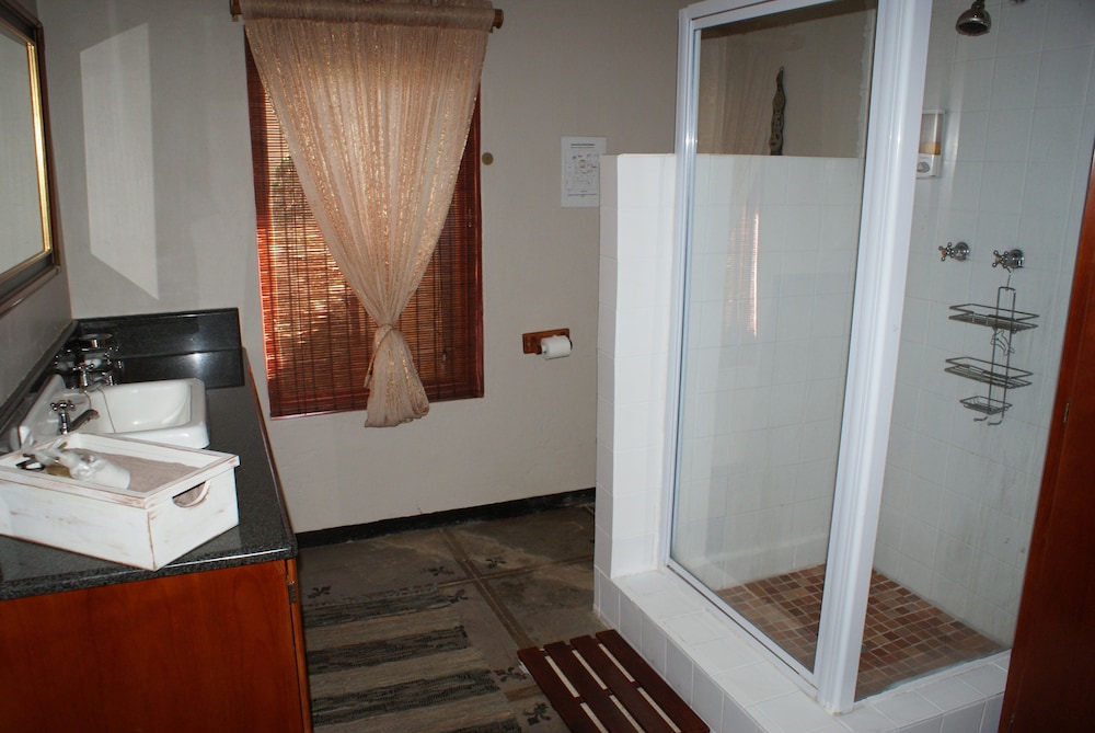 Hampton House - Guest House 10/50