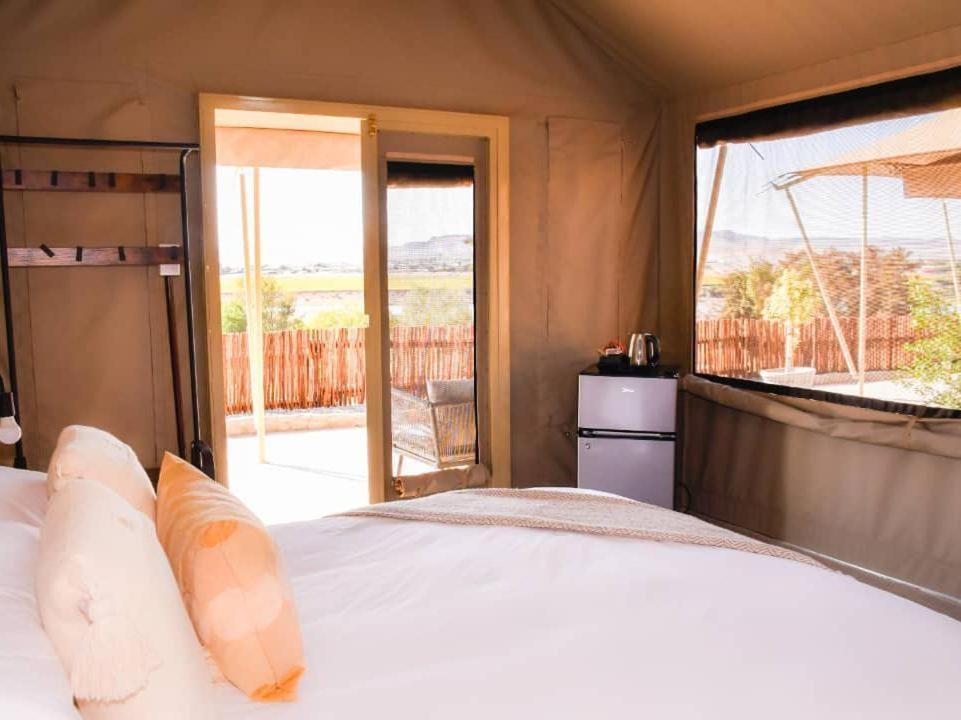 Frontier River Resort 11/50