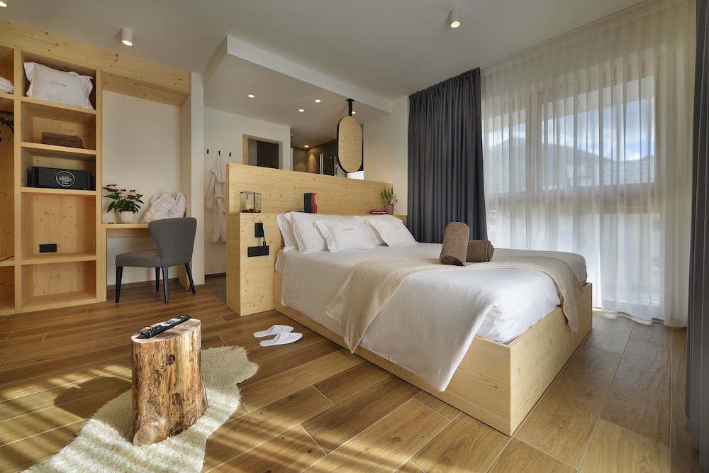 Hotel Valtellina 15/77