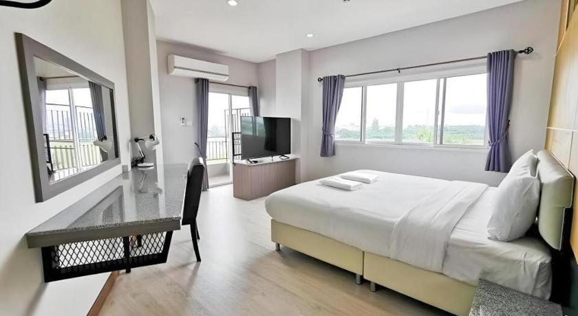 The Y Residence 18/43
