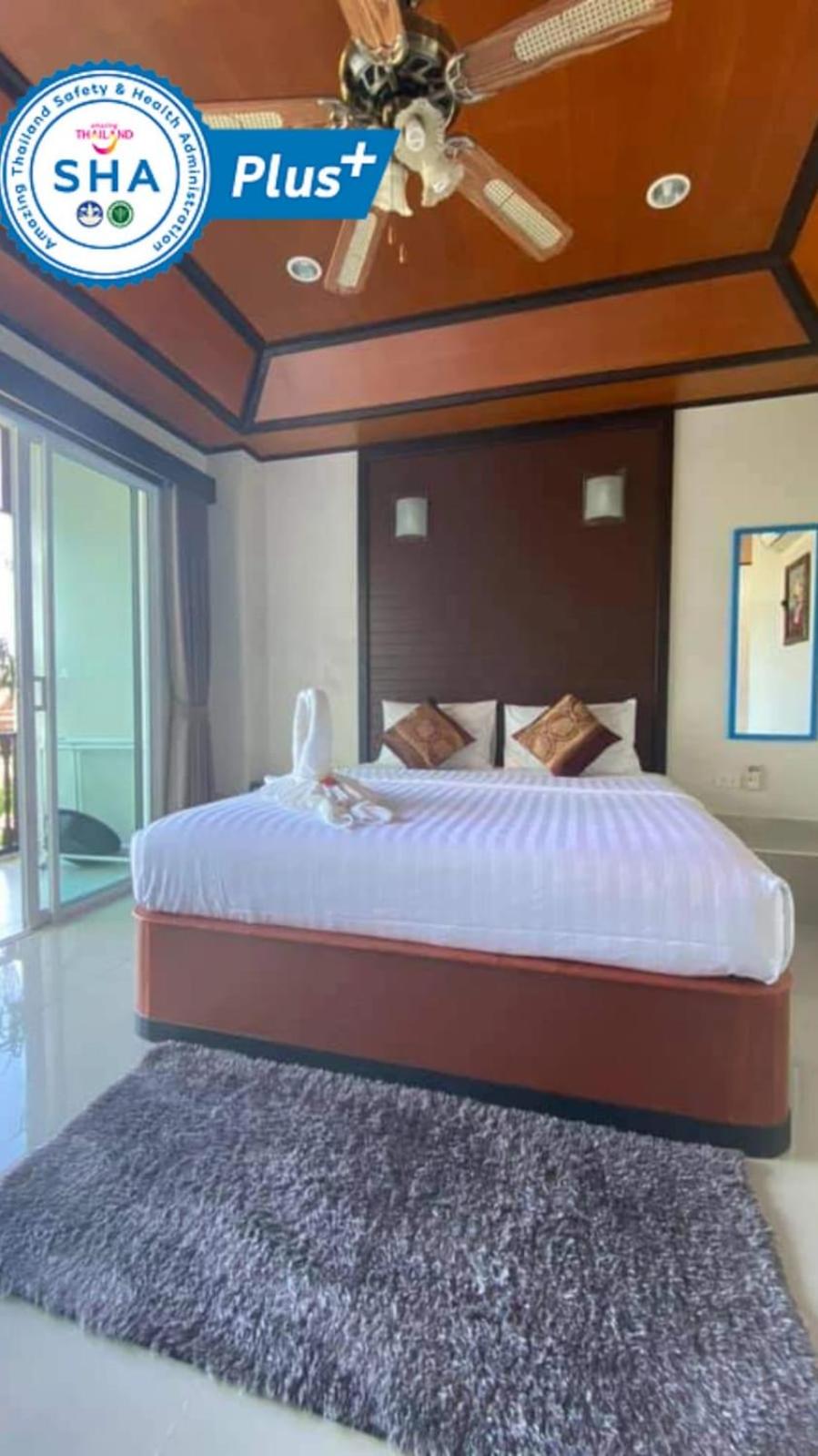 Vivi Boutique Room 12/51