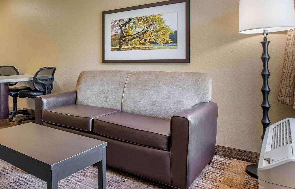 Extended Stay America Raleigh Rtp 4919 Miami Blvd 26/50