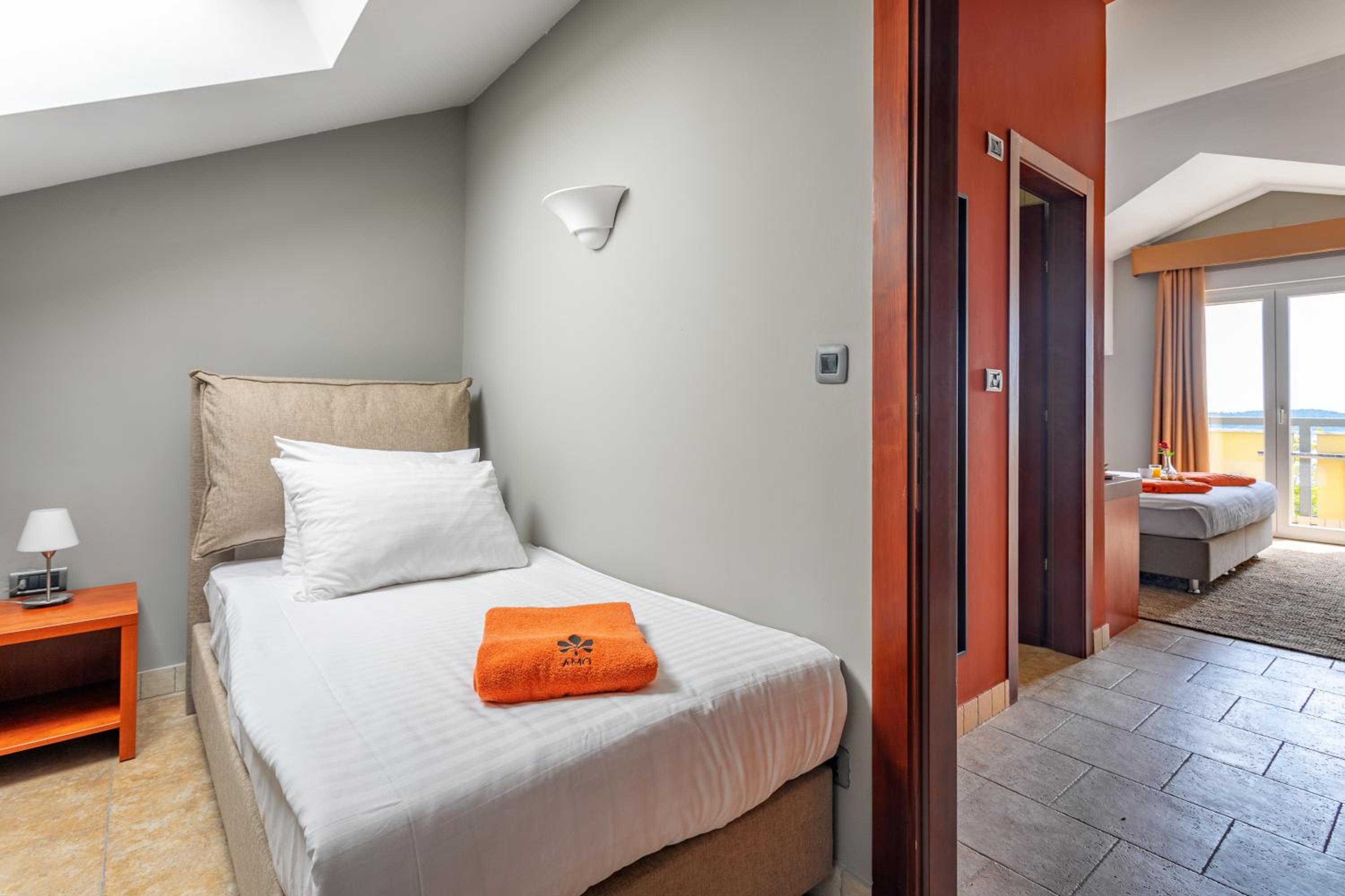 غرفة سوبيريور بسرير مزدوج أو سريرين منفصلين في الملحق، Boutique Beach Resort Podstine 9/10