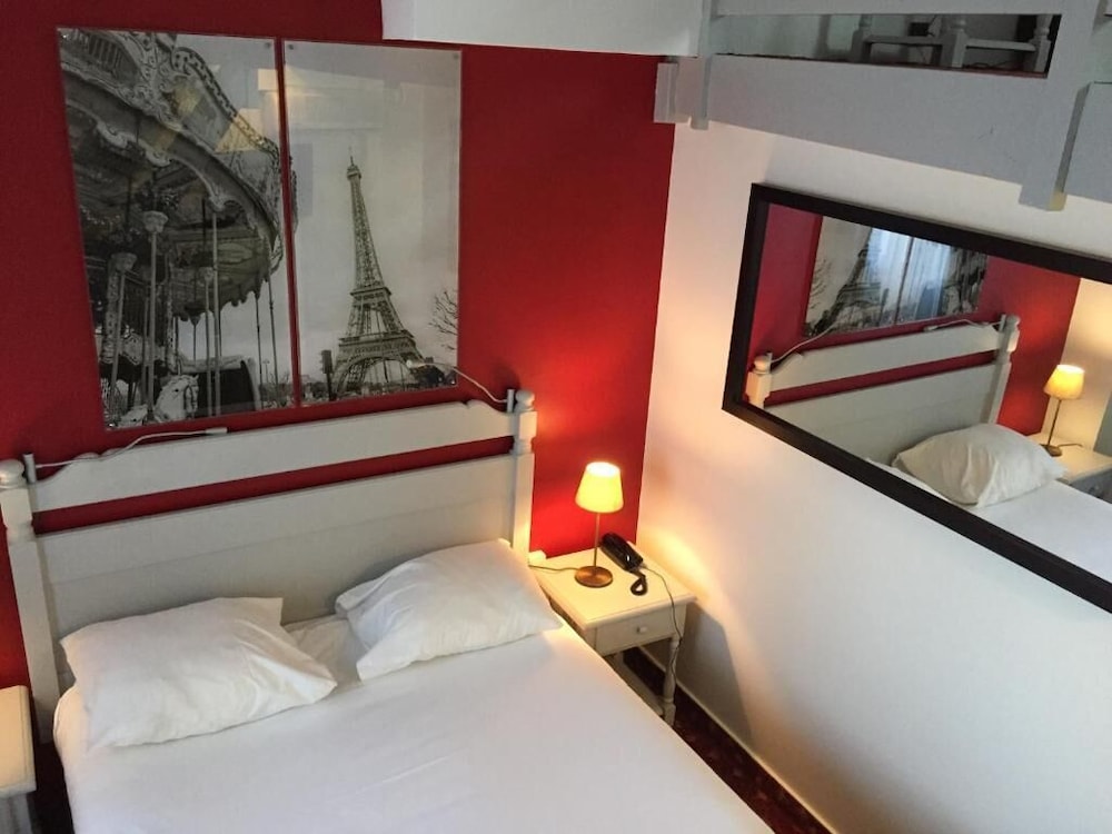 Hotel the Originals City Rueil Centre 12/67