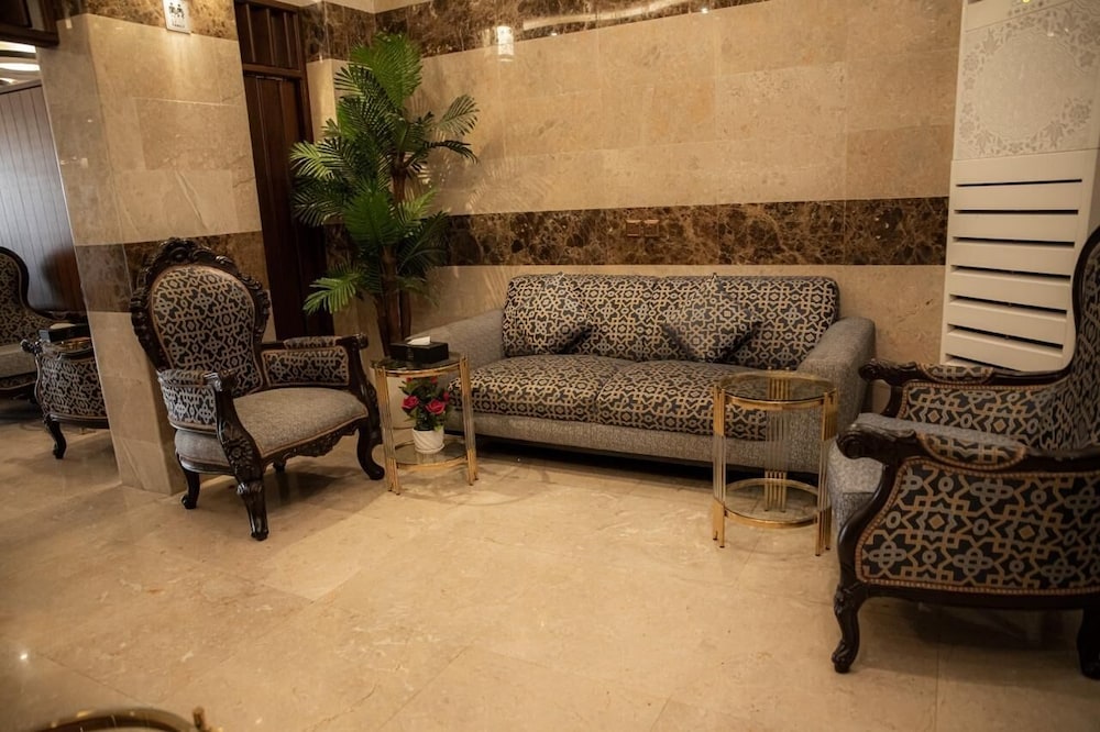 نُزُل السلطان للأجنحة الفندقية(Al Sultan Inn Hotel) 15/18