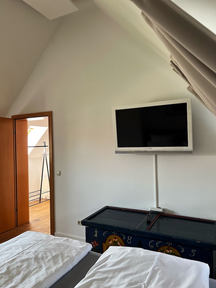CITY, APARTMENT