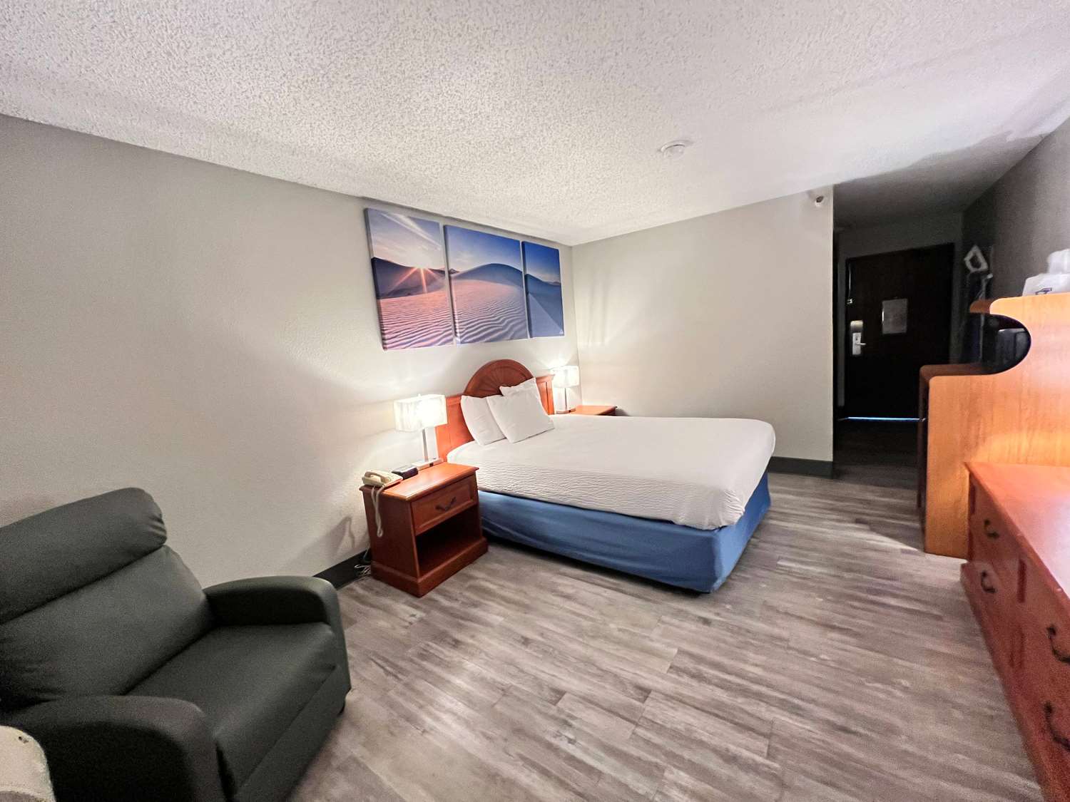 Antelope Inn & Suites 19/33
