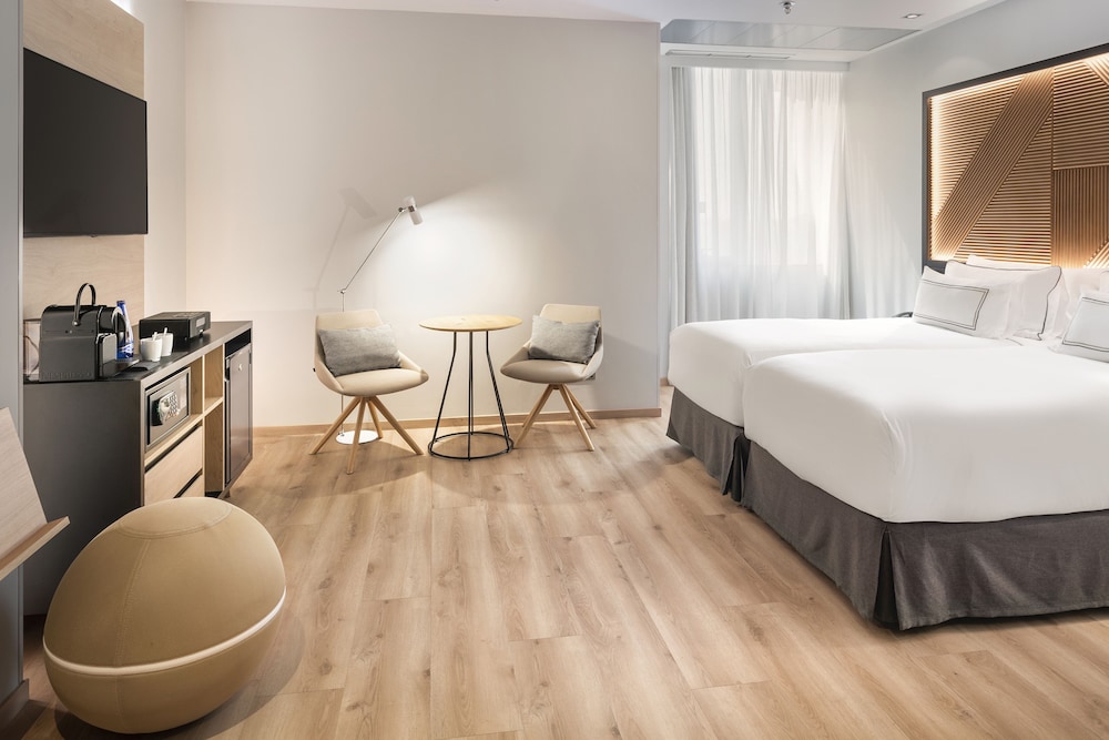 Melia Avenida America 23/60