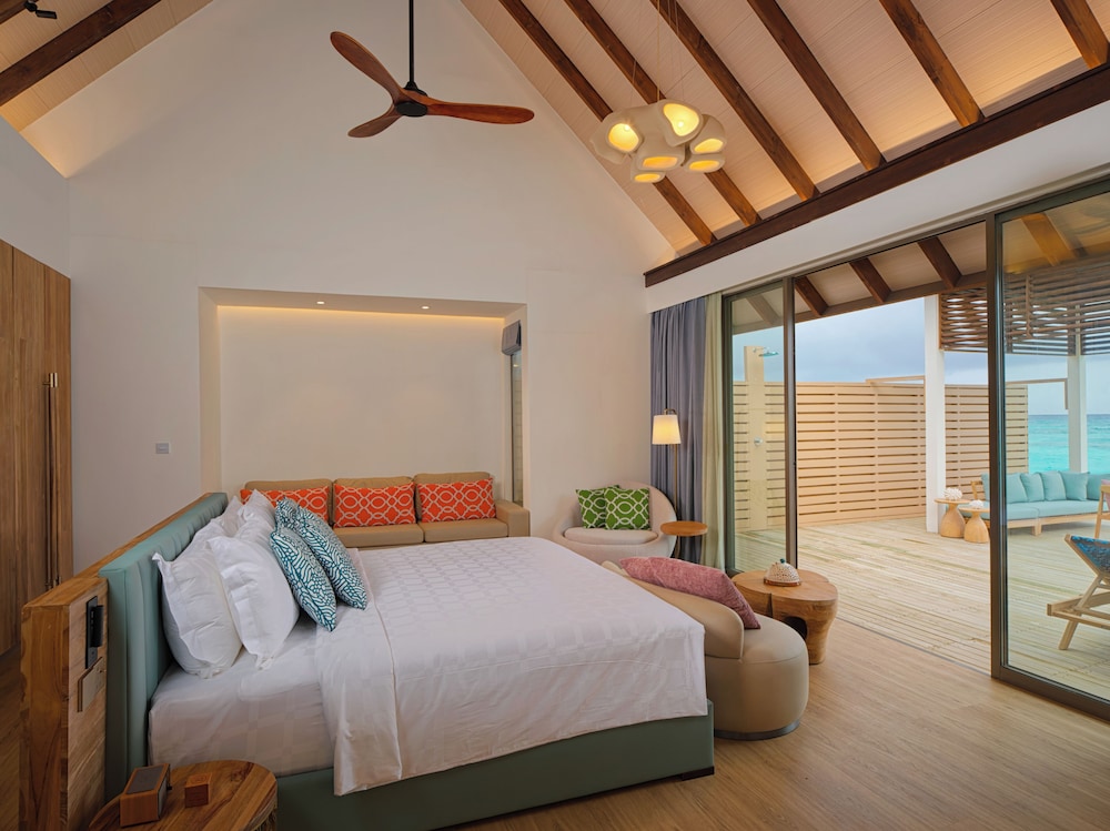 Meyyafushi Maldives 16/60