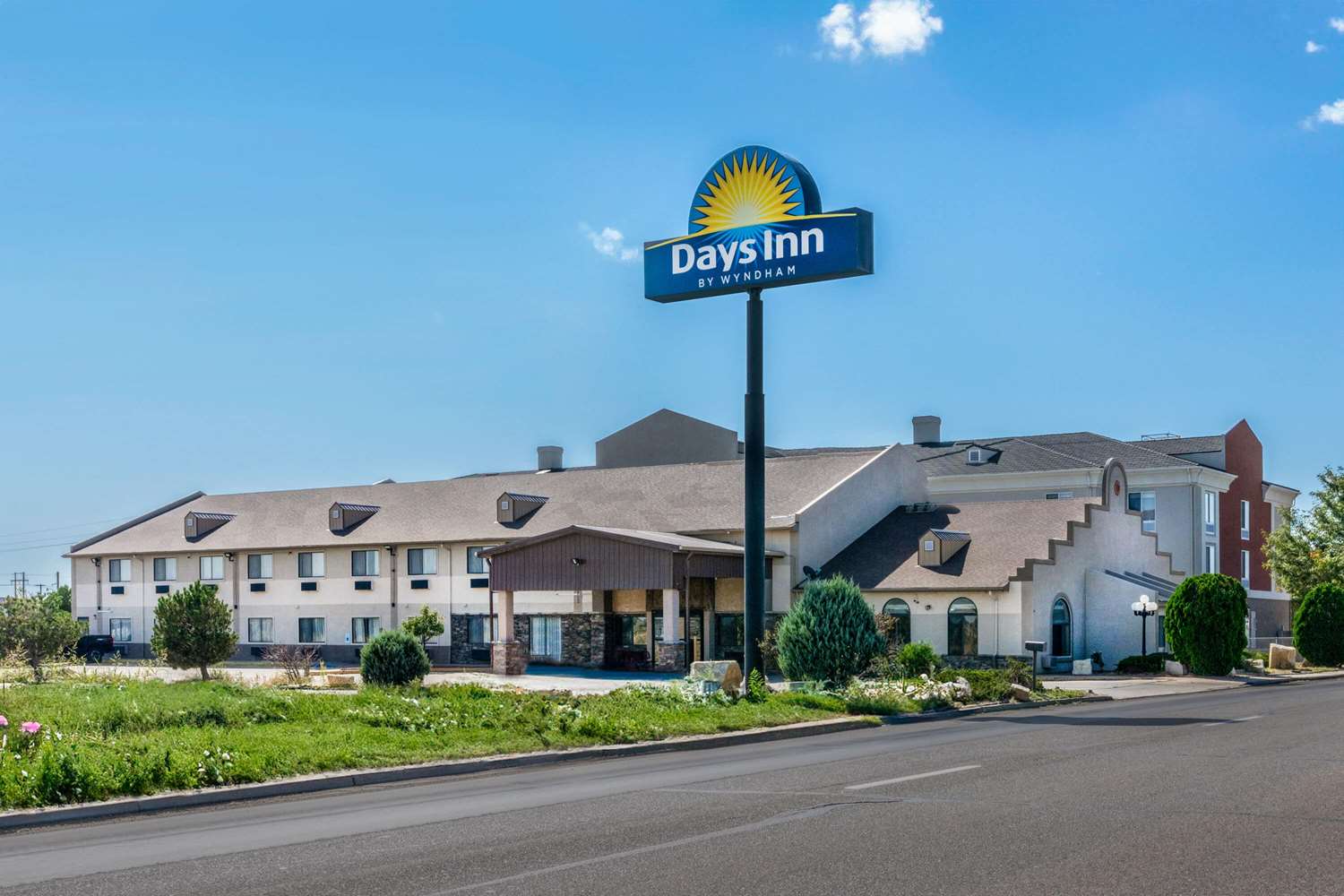 Days Inn By Wyndham Lamar 2/21