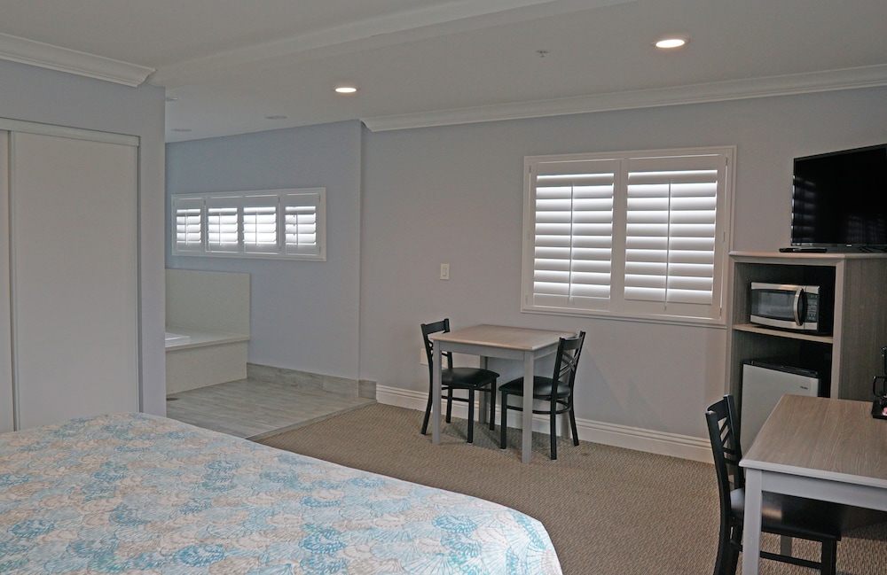 Surf City Inn 14/44