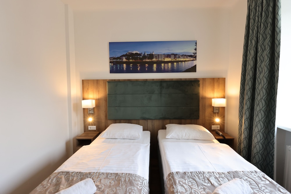 PLUS, STANDARD, TWIN BEDS
