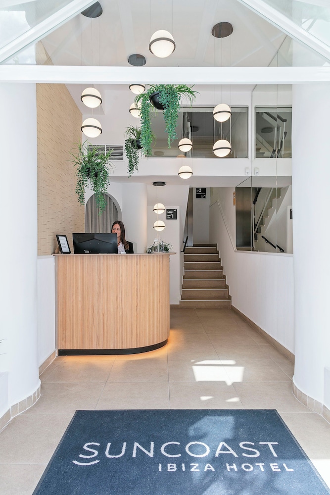 Suncoast Ibiza Hotel - Adults Only 11/77