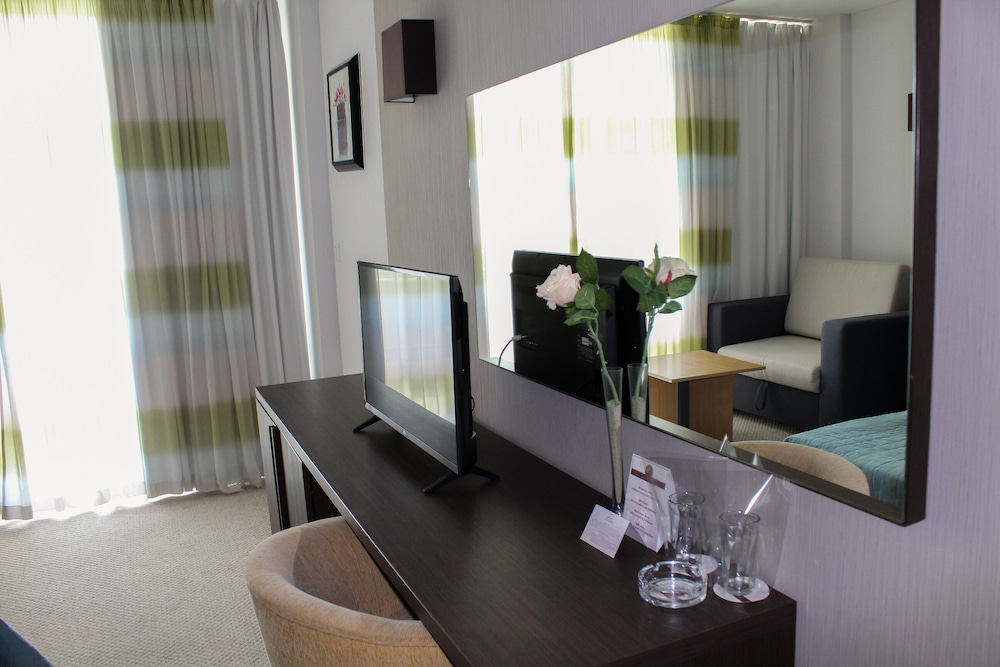 MPM Hotel Zornitza Sands 10/20