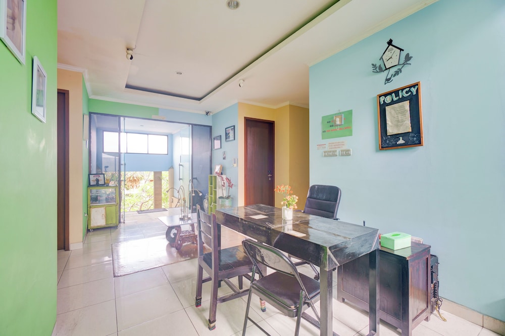 Hotel O Tebet Near Tebet Station Formerly Sabda Guest House 25/31