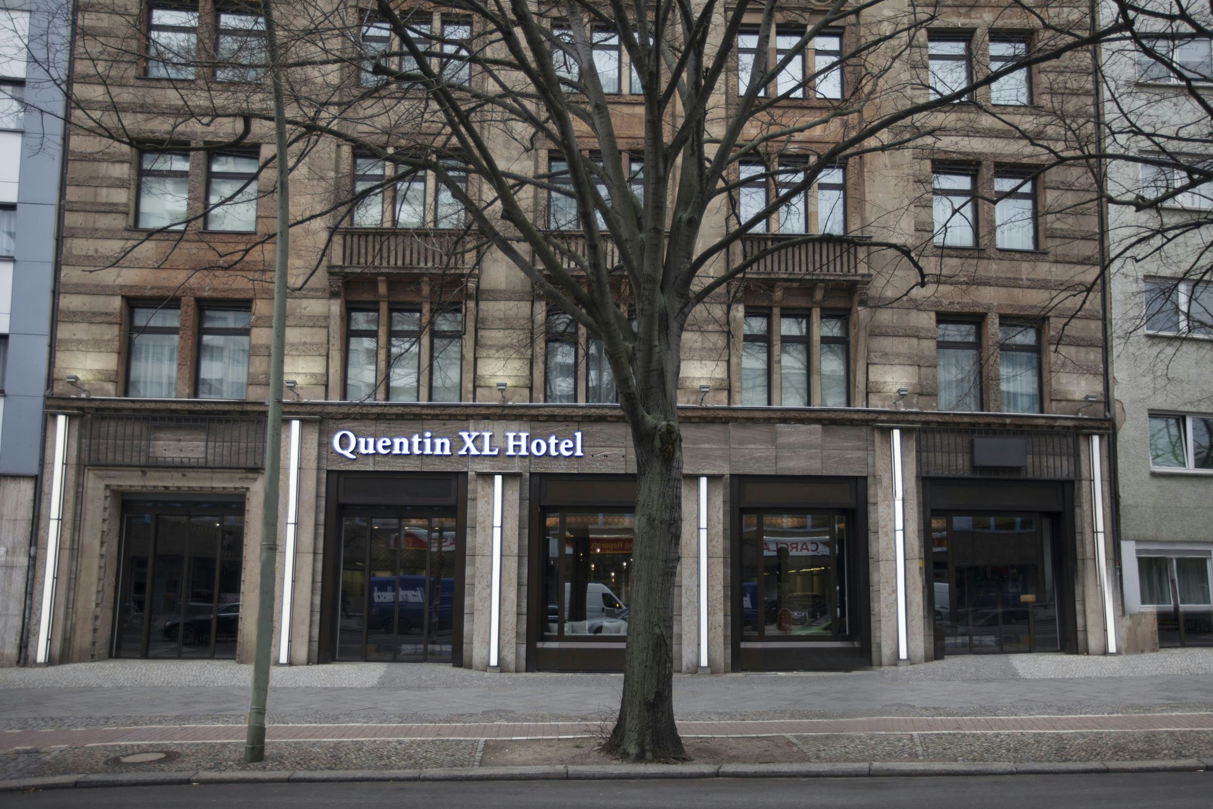 Quentin Xl Potsdamer Platz 3/53