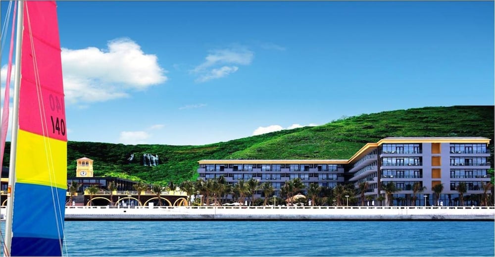 Sanya Serenity Coast Marina Hotel 6/61