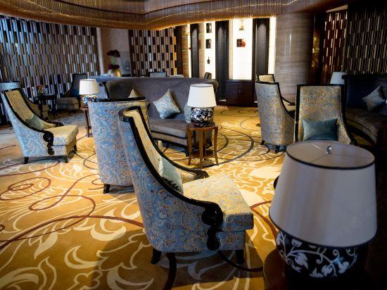 Qinhuangdao Central Hotel 28/29
