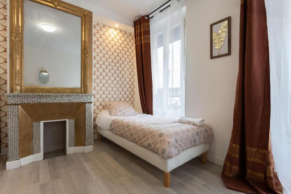 Hôtel De L'europe Belleville 24/71