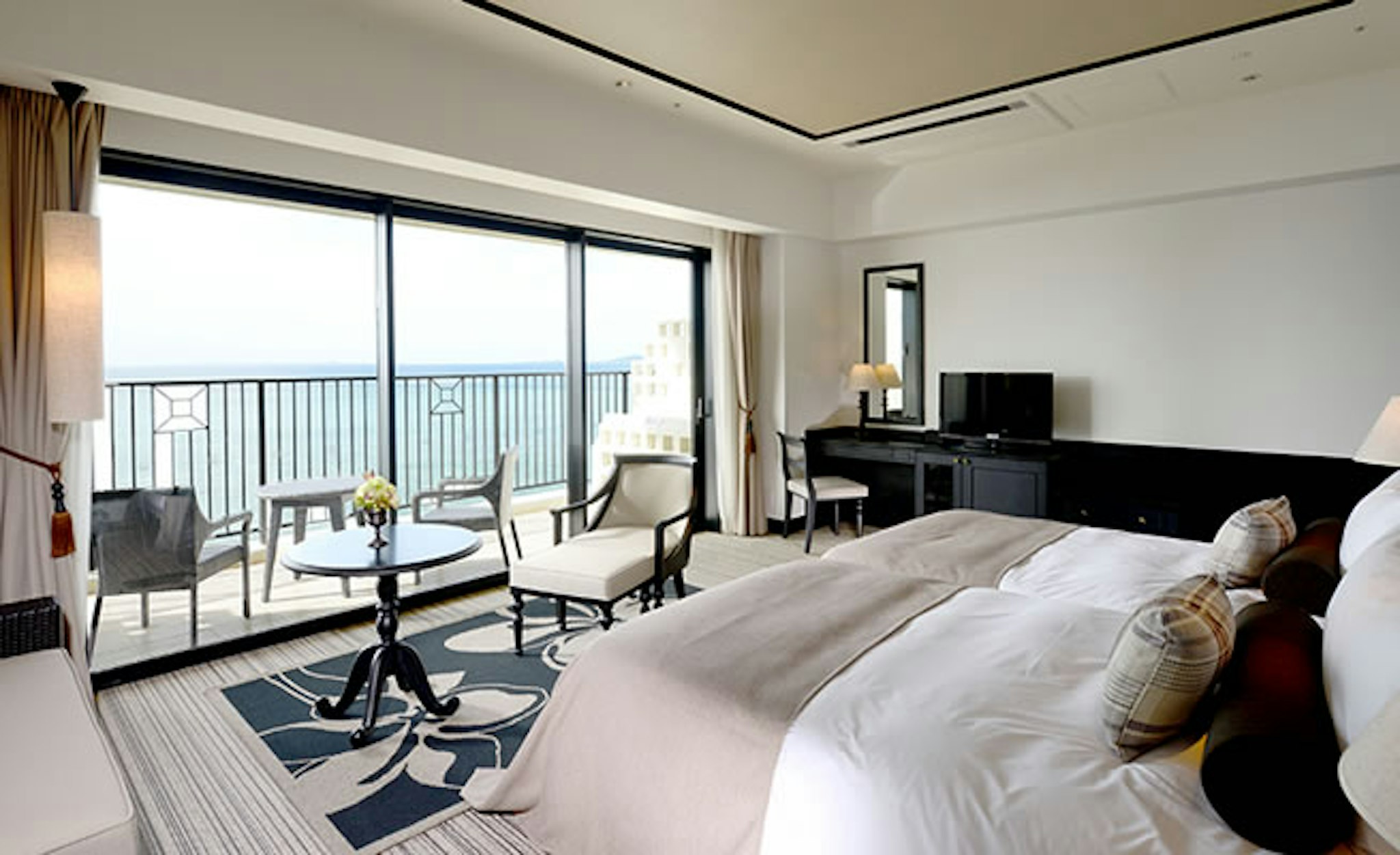 Hotel Monterey Okinawa Spa & Resort 4/15