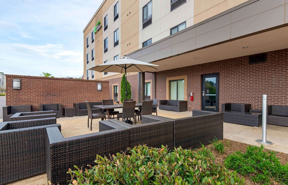 Extended Stay America Suites Rock Hill 61/64