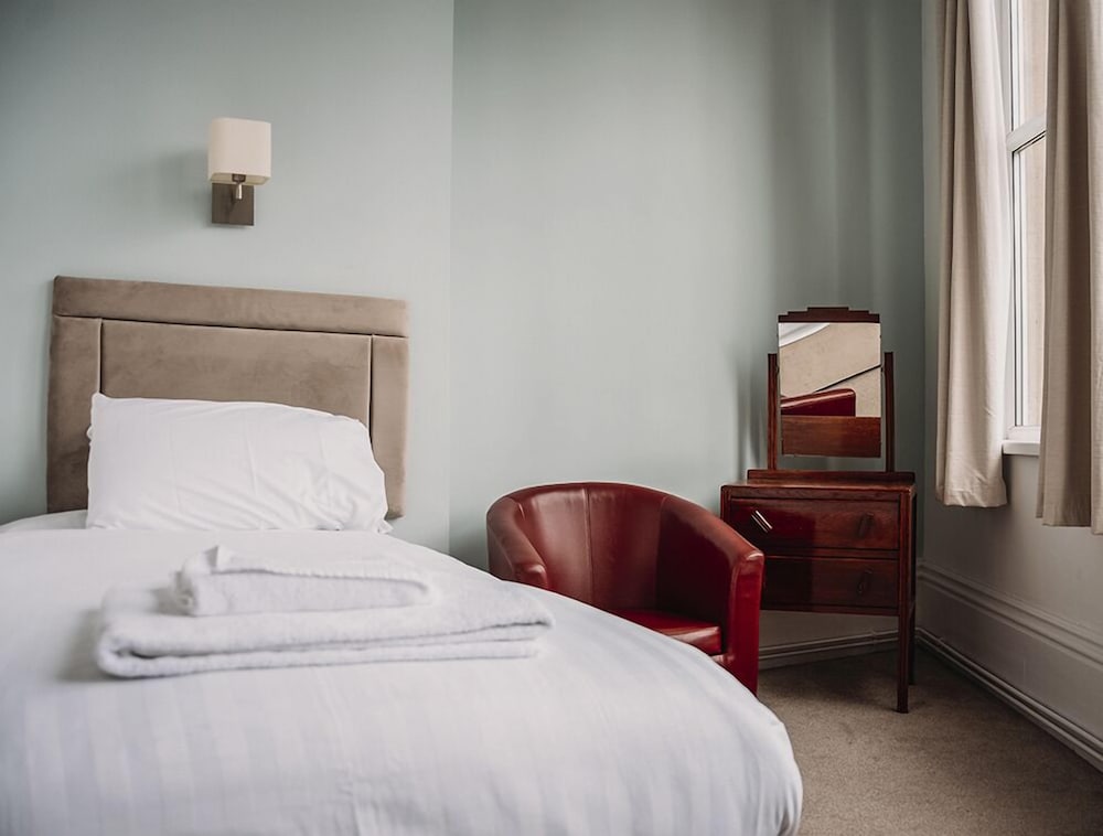 Keppels Head Hotel 17/50