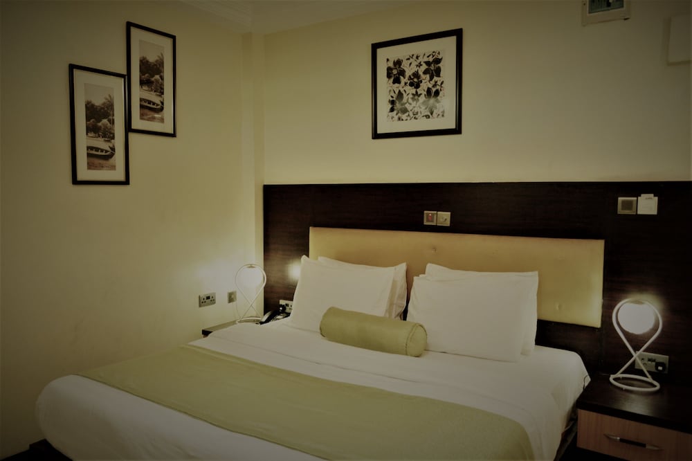 Swiss Spirit Hotel And Suites Danag 14/52