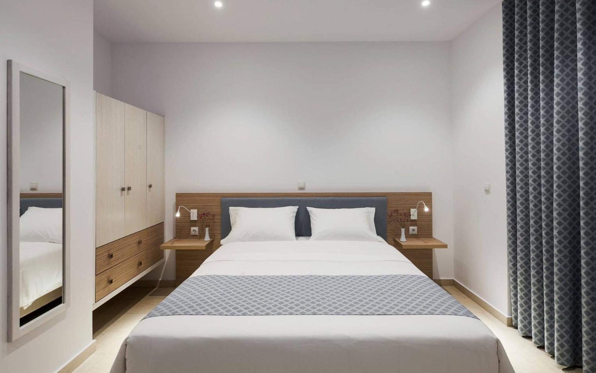 Suite, Mountain View