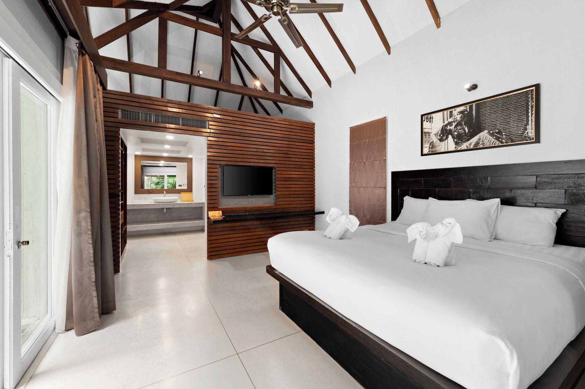 2 Bedrooms, Pool, Family, Villa، Zara Resort (ex The Privilege Hotel Ezra Royal Beach) 4/10