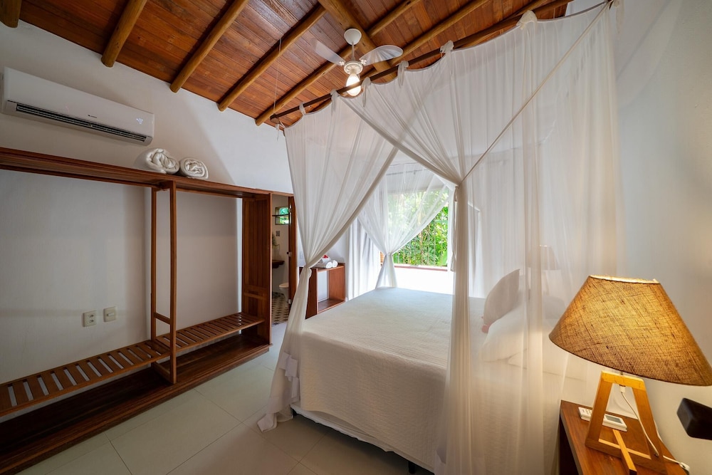Chalet, 2 Double and Twin Beds, Queen Bed، Pousada Do Bosque 3/4