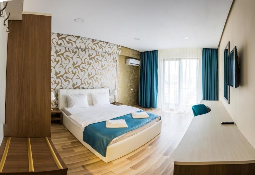 Monopoly Hotel 17/50