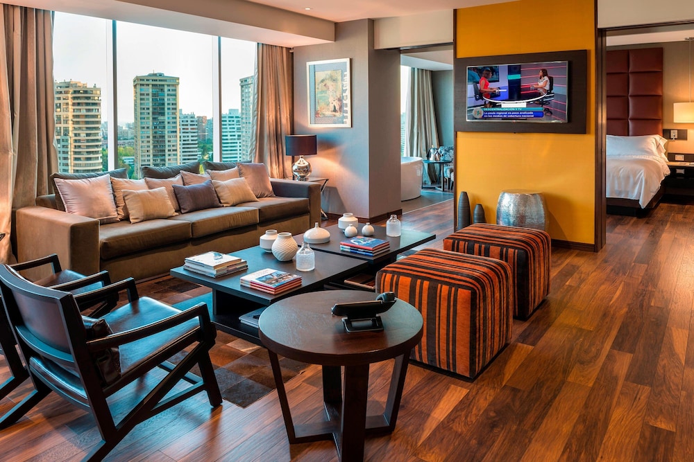 Renaissance Santiago Hotel 43/62