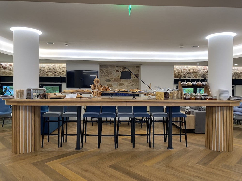 NLH Monastiraki | Neighborhood Lifestyle Hotels 40/50