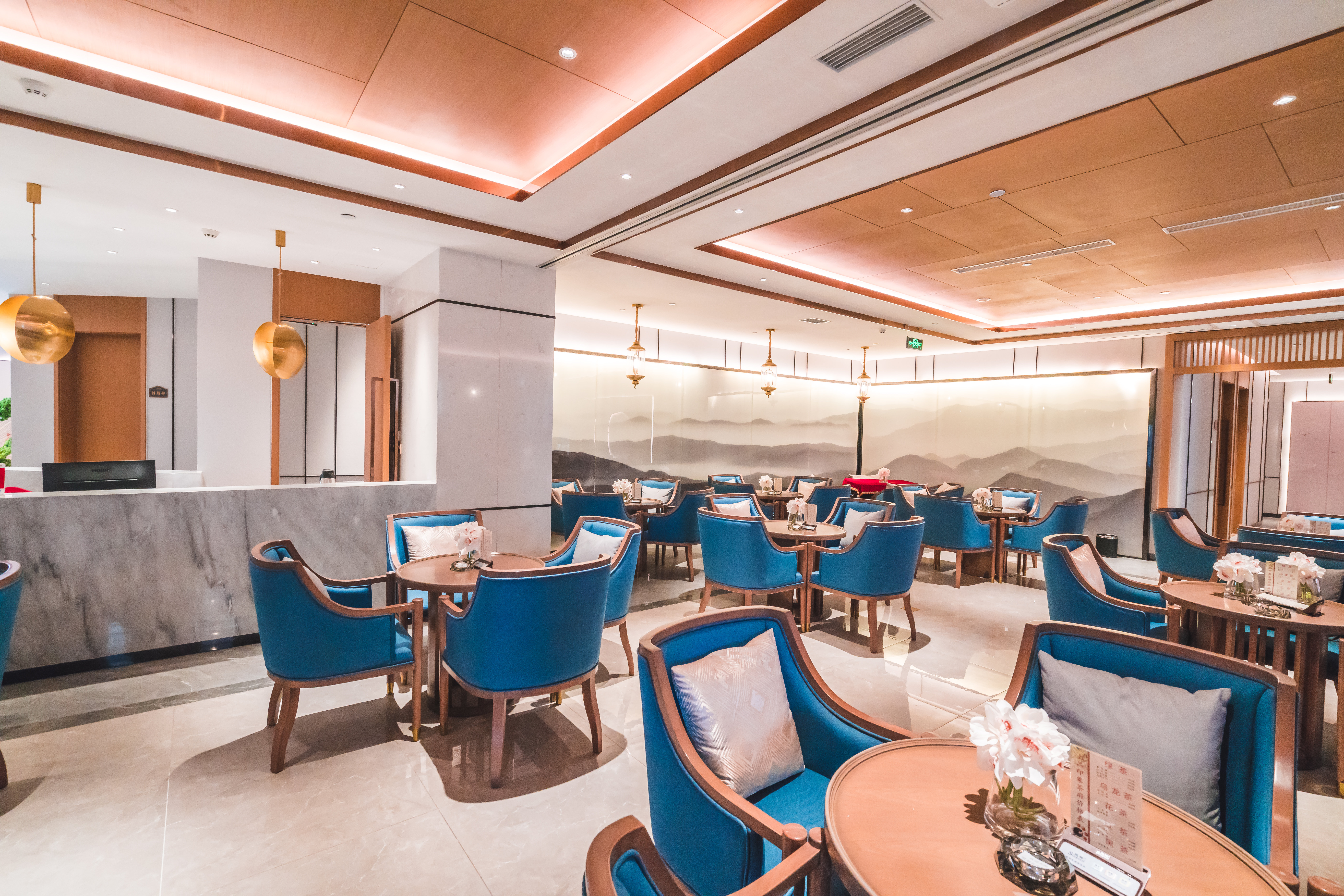 Holiday Inn Express Pengzhou Downtown 54/71