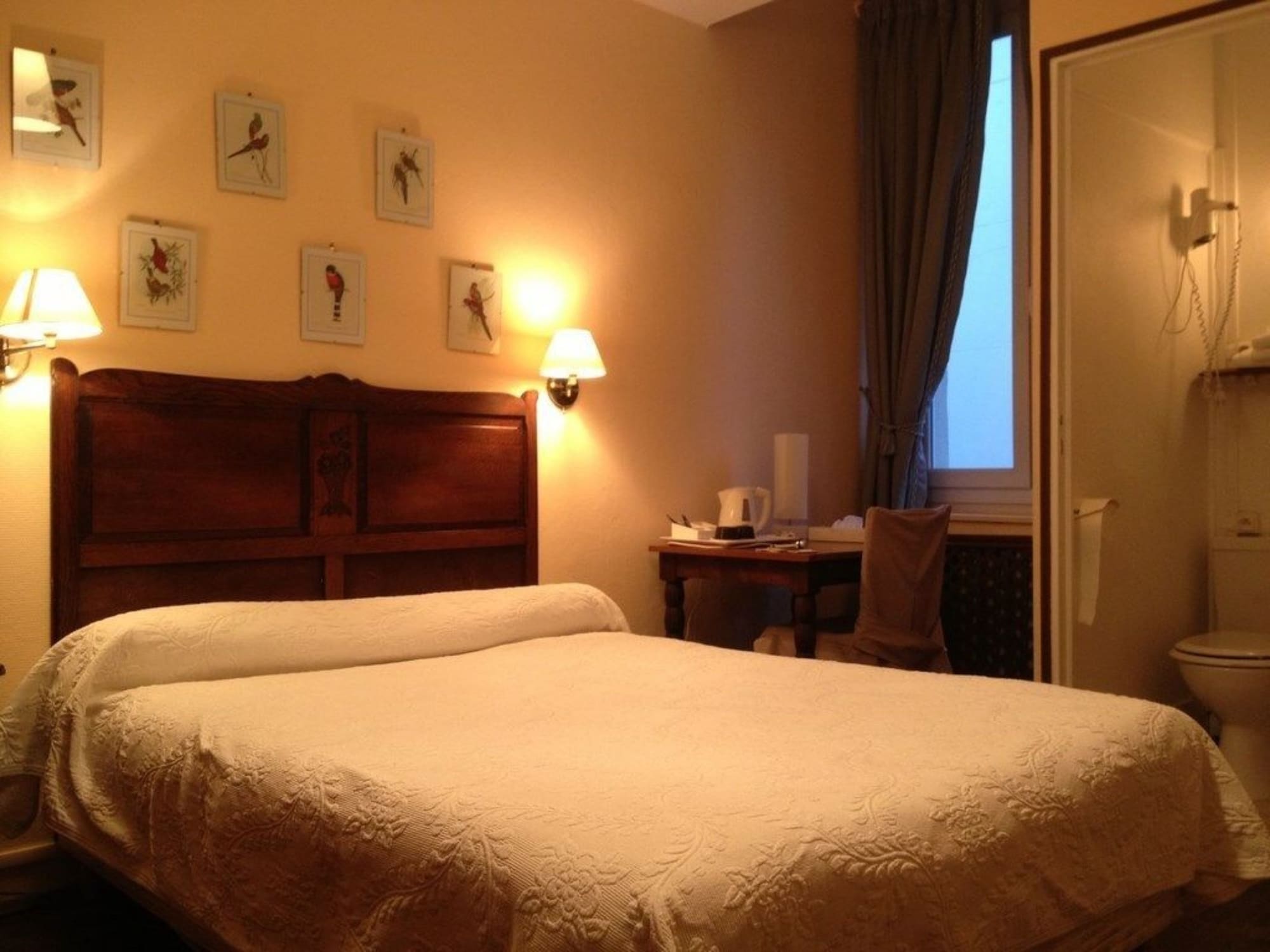 غرفة كومفورت بسرير مزدوج، Morand Hotel 9/10
