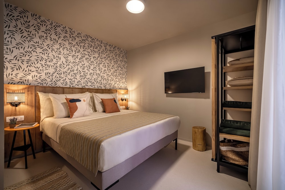 Room at Valamar Amicor Green Resort, STARI GRAD - HVAR ISLAND