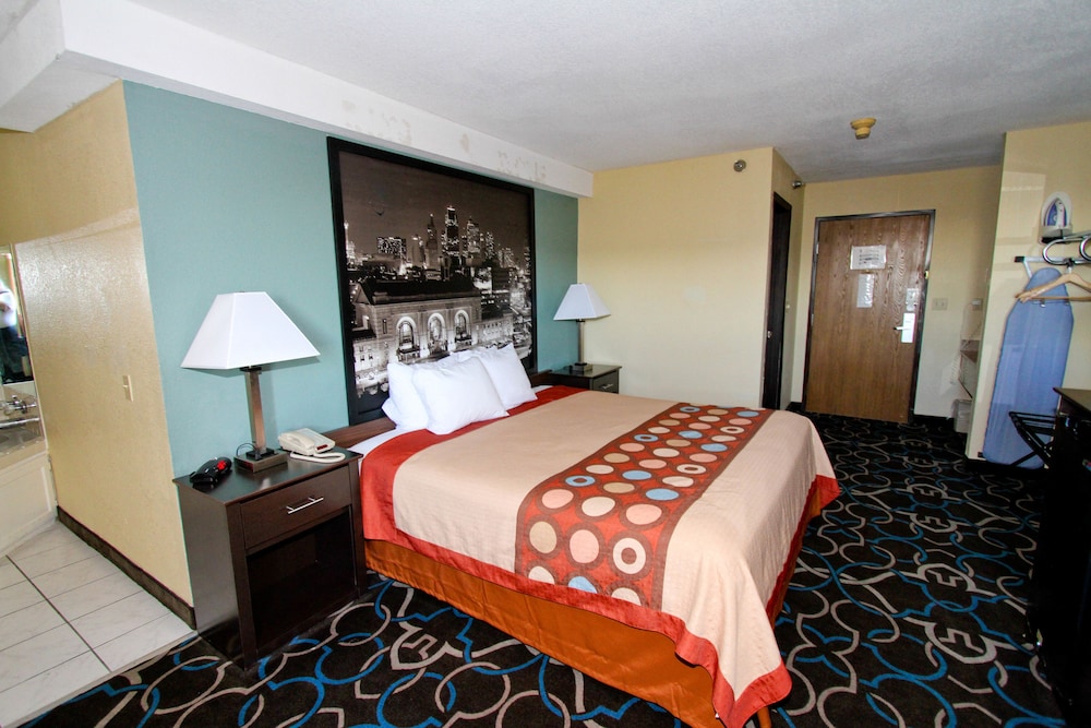 غرفة بسرير مزدوج، Super 8 By Wyndham Kansas City 8/10