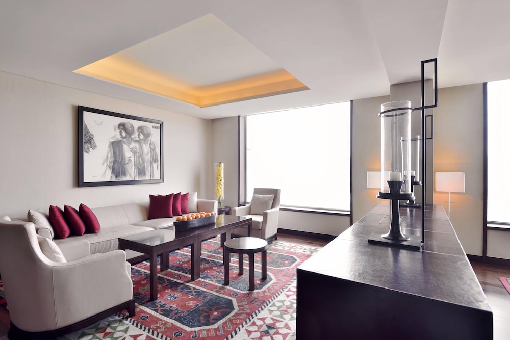 Jw Marriott Hotel Pune 30/60