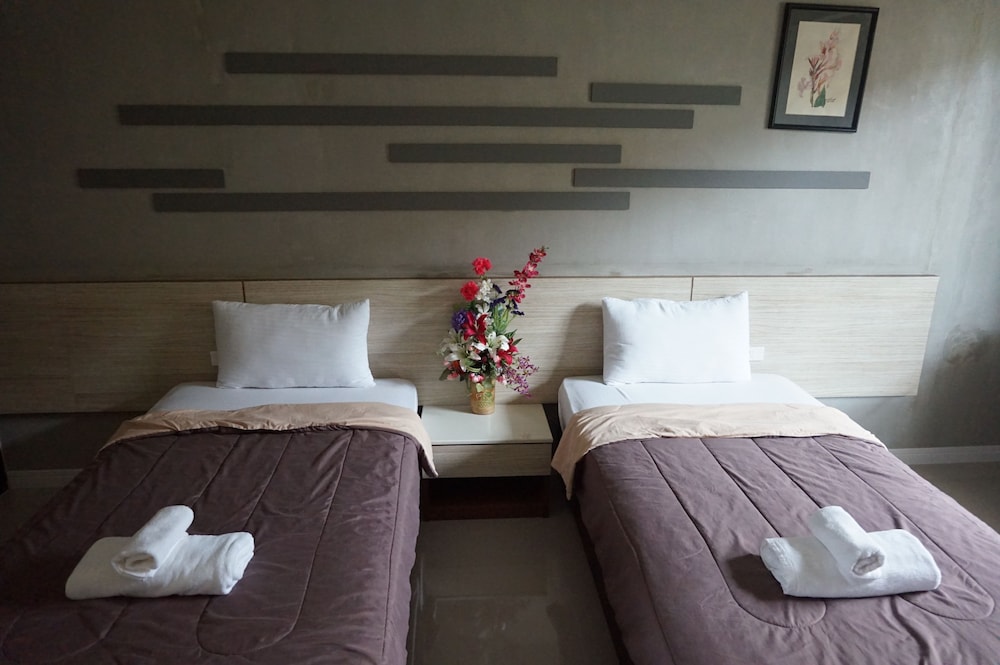 Mila Garden Hotel 25/34