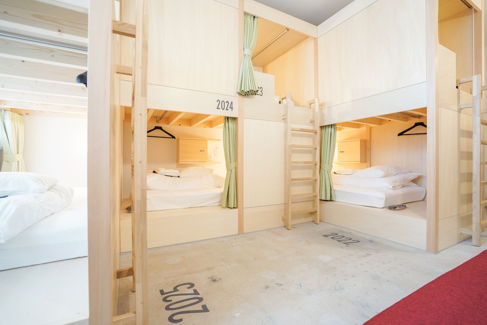 Hotel Potmum - Hostel 49/69