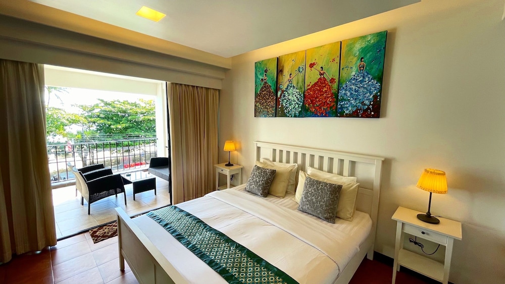 Beach Gallery House 23/56