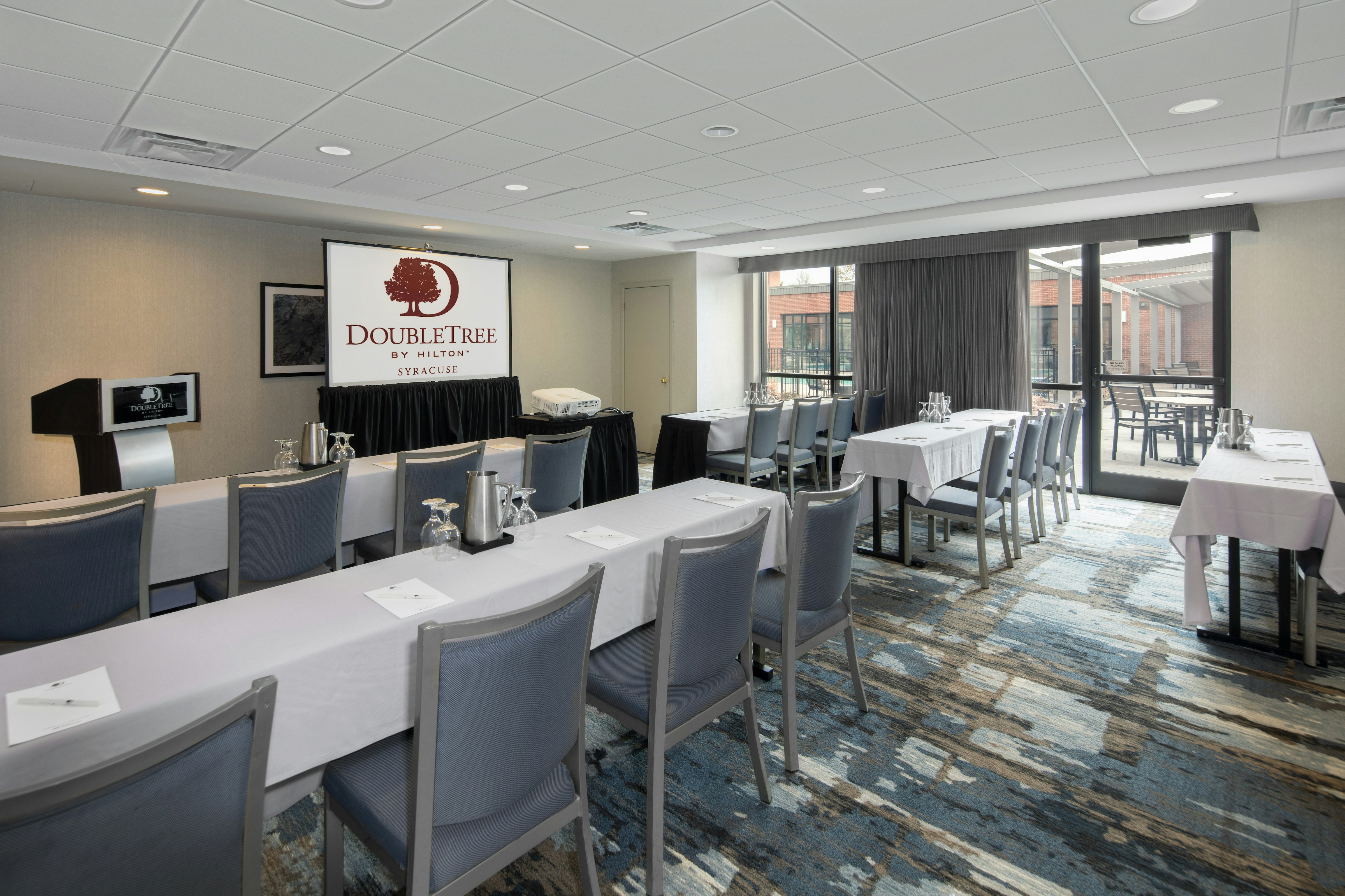Doubletree By Hilton Hotel Syracuse 38/44