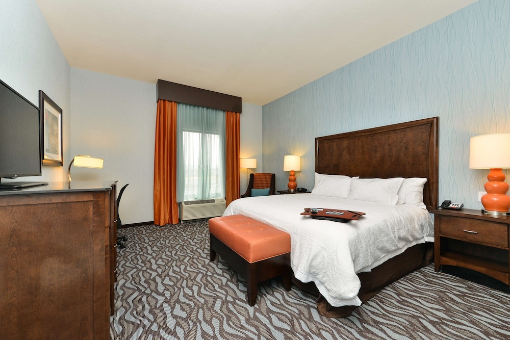 Hampton Inn Corning Painted Post Ny 17/49